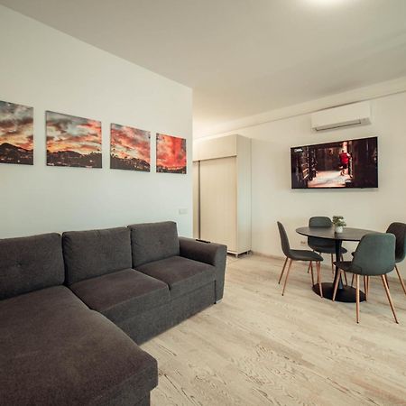 Cozy Accommodation Central City - Iasi Extérieur photo