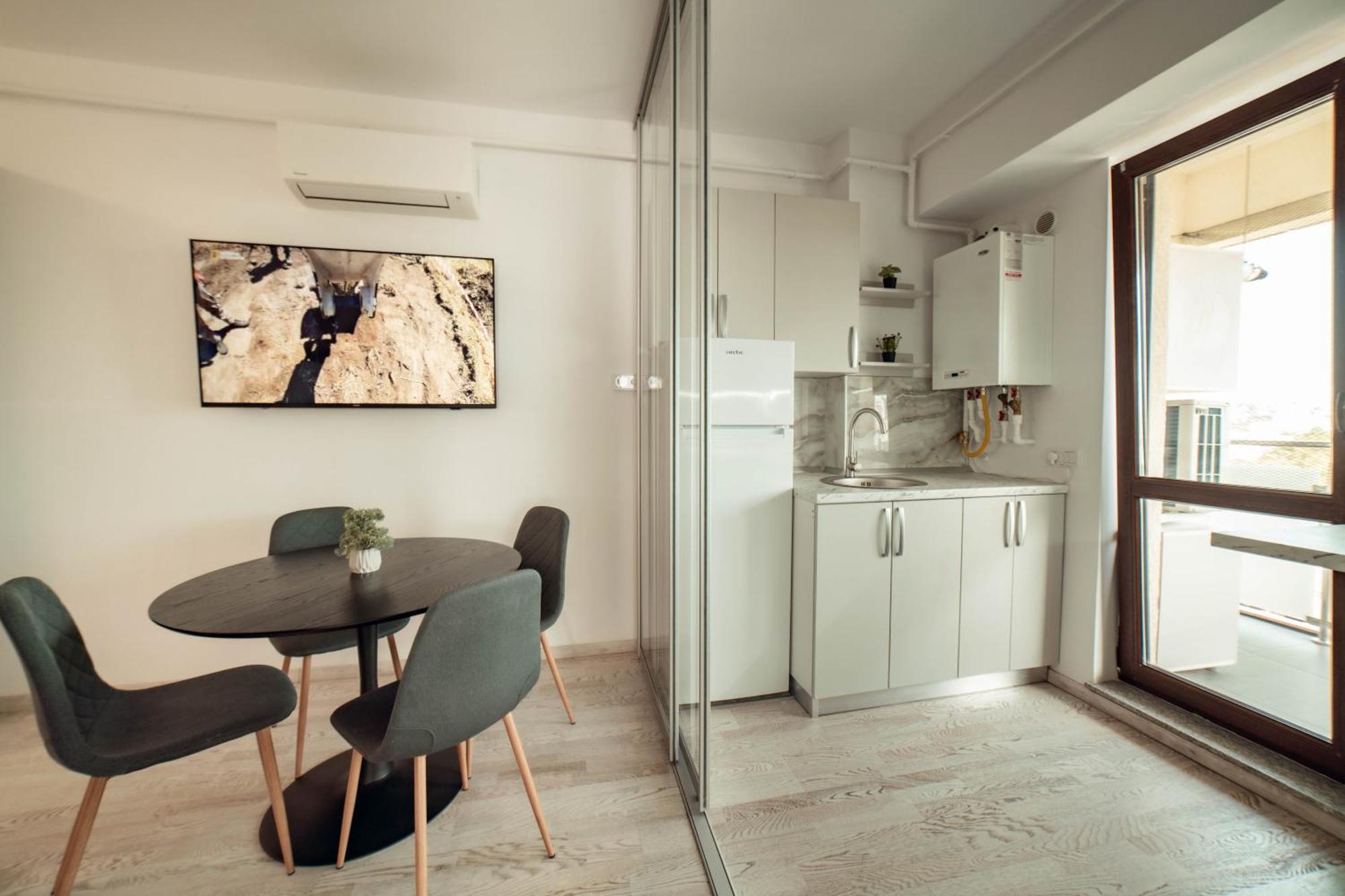 Cozy Accommodation Central City - Iasi Extérieur photo