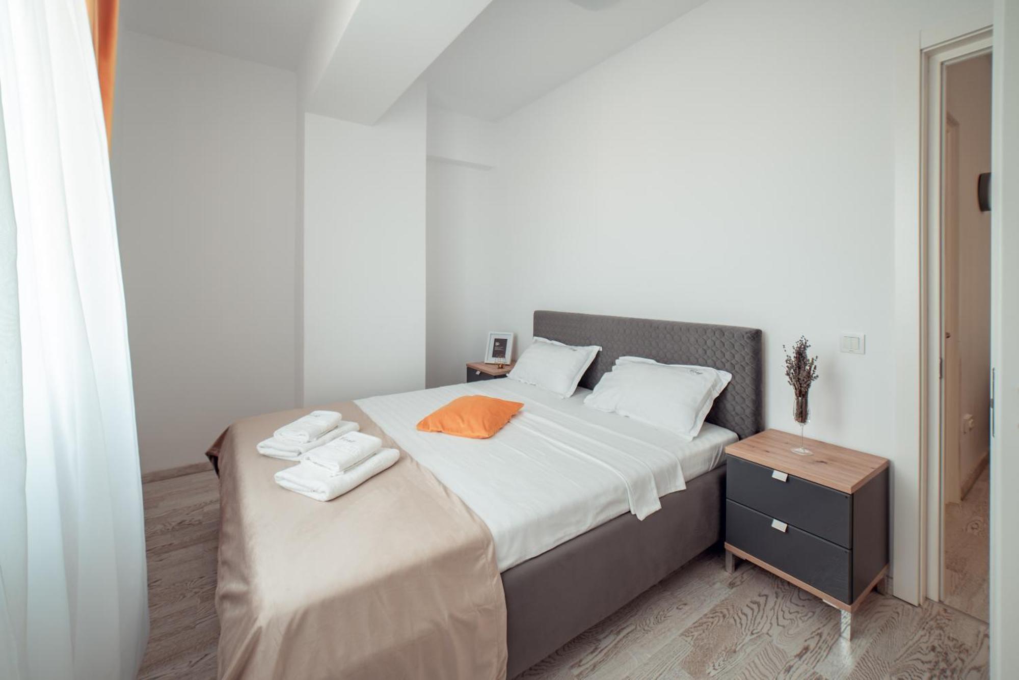 Cozy Accommodation Central City - Iasi Extérieur photo